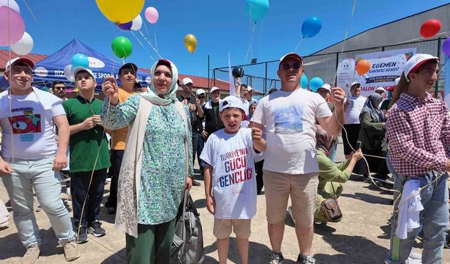Rize'de balonlar 9 yaşında Egemen için uçtu