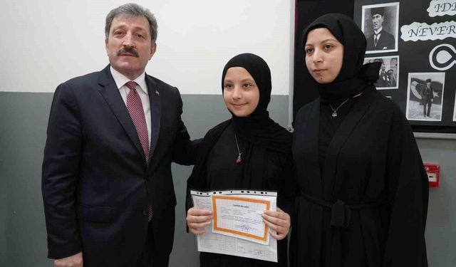 Samsun'da 253 bin öğrenci karne aldı