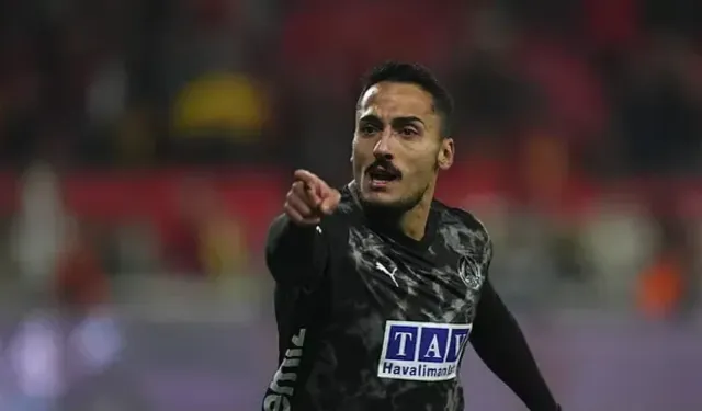 TRABZONSPOR'DAN YERLİ BOMBASI: SÜPER LİG'İN YILDIZI GÜNDEMDE!