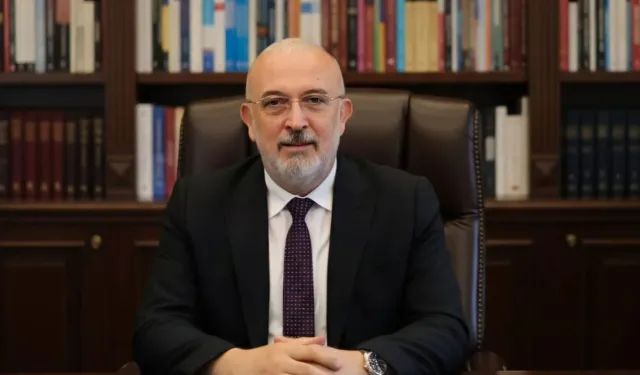 "ŞOV ADINA BENLİK DUYGULARINDAN ARINMALI"
