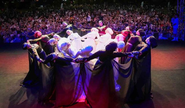 650 halk oyuncusu Trabzon'da buluşacak