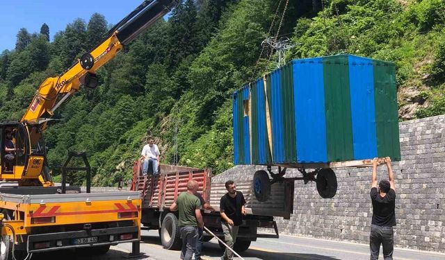 Ayder Yaylası yolundaki izinsiz yapılar kaldırıldı