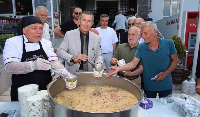 Bafra'da 3 bin kişiye aşure ikramı