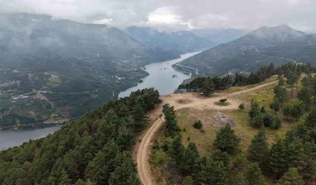 Norveç Fiyortları değil, Artvin Çoruh Vadisi
