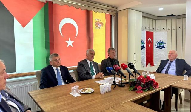 OF'TAN İSPANYA'YA 'FAHRİ OFLULUK' BERATI