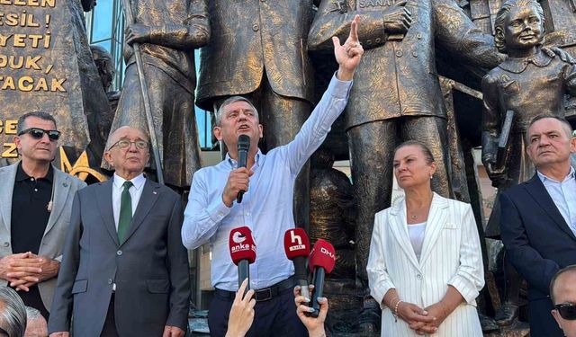 Özgür Özel'den Deniz Göktaş'a destek
