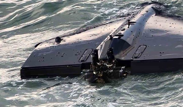 Akçakoca'da sahile vuran şüpheli cisim incelemeye alındı