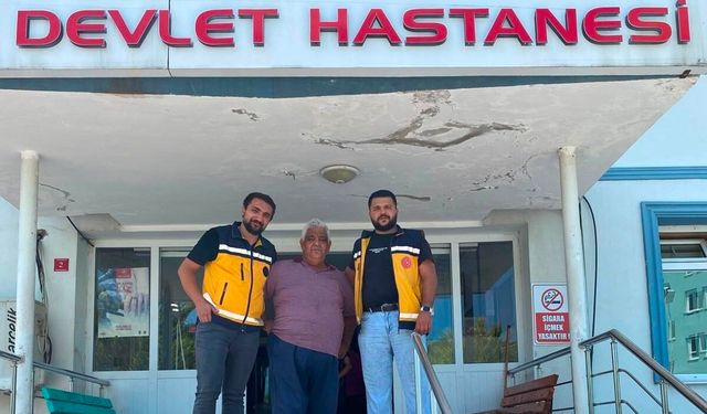Ambulansta düşen ve içerisinde 150 bin lira olan cüzdan sahibine teslim edildi