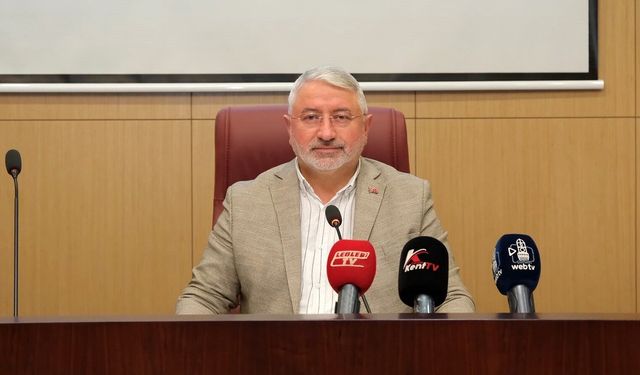 Çorum Belediye Başkanı Aşgın'ın 'Manifest'i getirmeyeceğiz' sözlerine vatandaşlardan destek