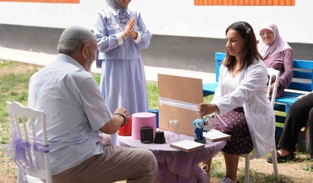 İşitme sağlığı için Alzheimer Merkezi'nde özel etkinlik