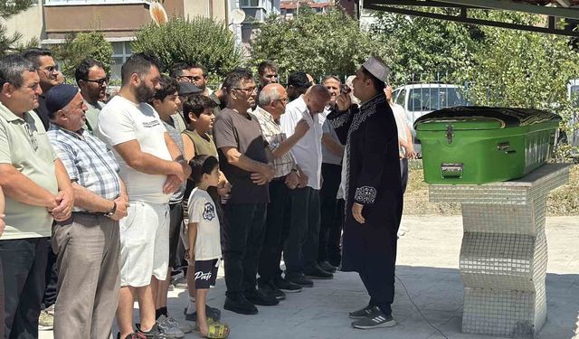Kazada yaşamını yitiren yaşlı adam toprağa verildi