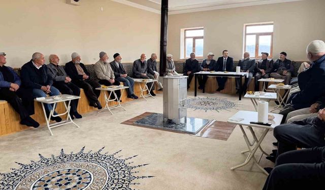 Bayrampaşa köyünde vatandaşların talep ve ihtiyaçları dinlendi