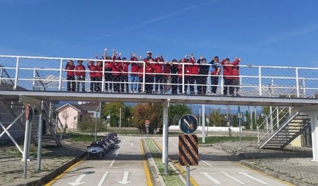 Bolu'da jandarmadan miniklere trafik eğitimi