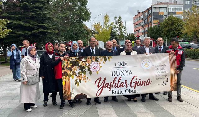 Çorum'da yaşlılar için farkındalık yürüyüşü
