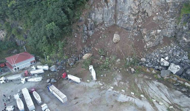 Hopa'daki heyelan sonrası uyarı: Doğu Karadeniz'de risk büyüyor