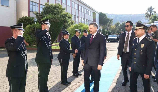 İçişleri Bakanı Çiftçi, Samsun'da polis okulunu ziyaret etti