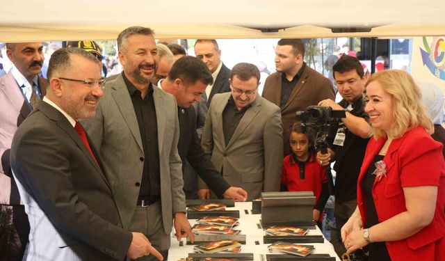 Karabük'te öğrenciler 81 ilin kültürünü tanıttı
