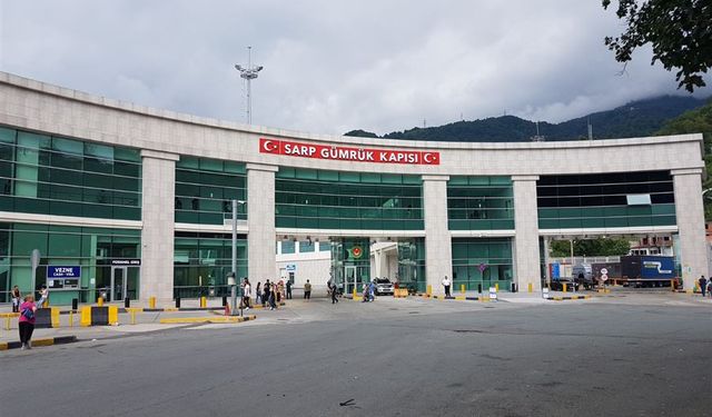 GÜRCİSTAN' A GİDEBİLMEK İÇİN SADECE KİMLİK YETERLİ OLMAYACAK