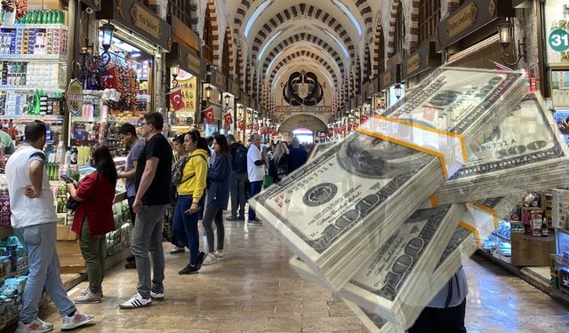 Sahte dolar endişesi esnafı vurdu