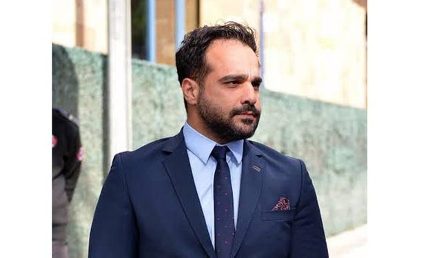 İKİ AY ARAYLA İKİ KARDEŞTEN ACI VEDA!