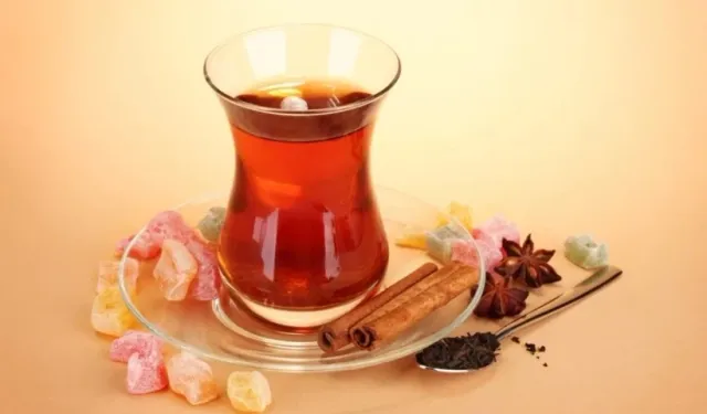 KARADENİZLİLER ŞOKTA! ÇAYI EN ÇOK TÜKETEN İLLER LİSTESİNDE RİZE KAÇINCI OLDU?