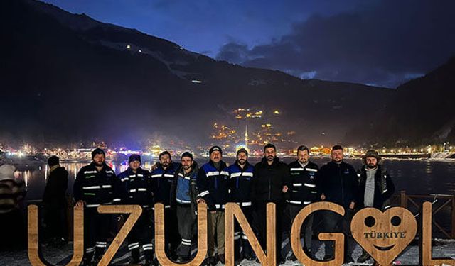 ÇORUH EDAŞ'TAN ÇİFTE FESTİVAL MESAİSİ: HEM ENERJİ VERDİLER HEM KUPA ALDILAR!