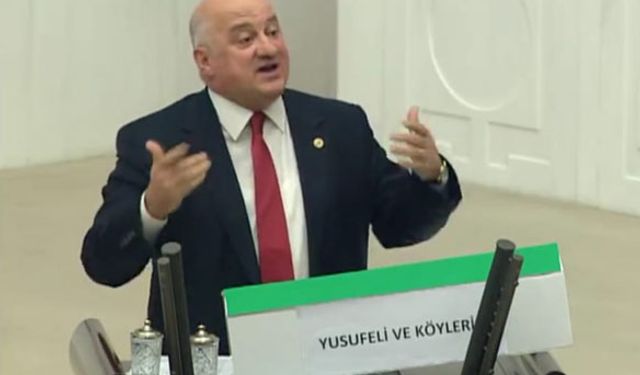 CHP ARTVİN MİLLETVEKİLİ BAYRAKTUTAN’DAN TBMM’DEKİ TABUT TARTIŞMASINA SON NOKTAYI KOYDU!