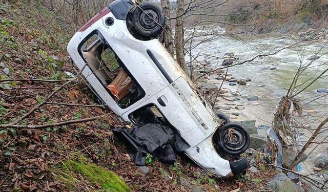 KALKANDERE’DE FECİ KAZA