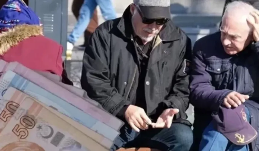 EMEKLİYE "ORTAK ZAM" MÜJDESİ: MAAŞ HESAPLAMALARI DEĞİŞİYOR!