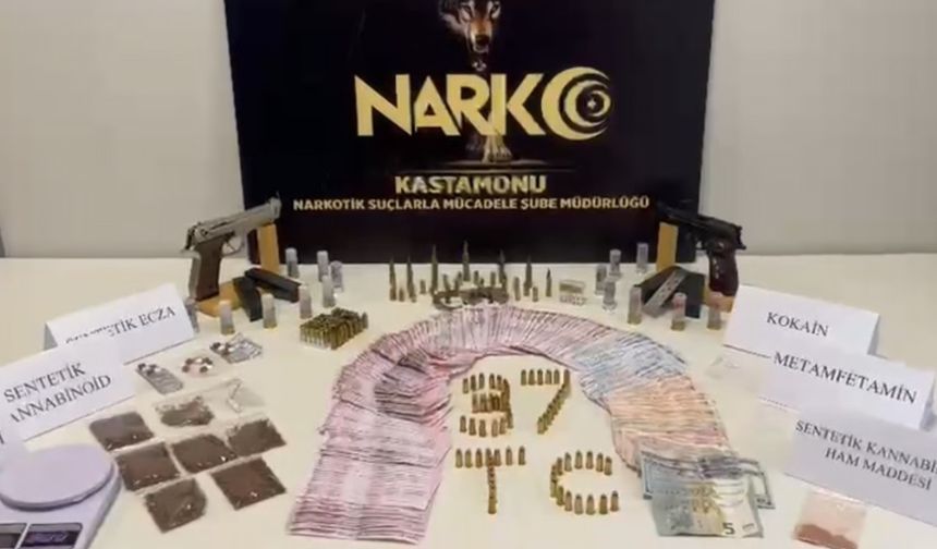 Kastamonu'da 23 adrese uyuşturucu operasyonu: 20 gözaltı