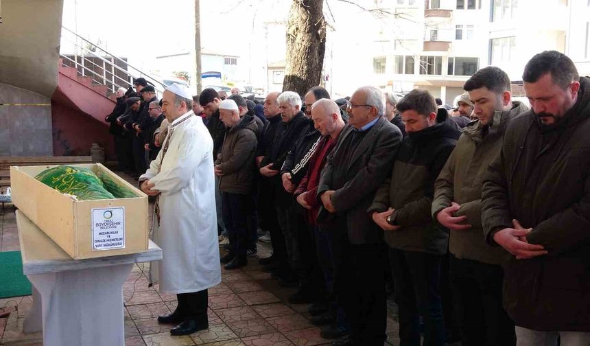 Sakarya'da cesedi bulunan balıkçı Ordu'da toprağa verildi