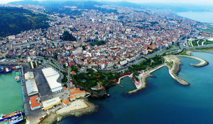 DOĞU KARADENİZ'İN TEK YÜKSELENİ TRABZON
