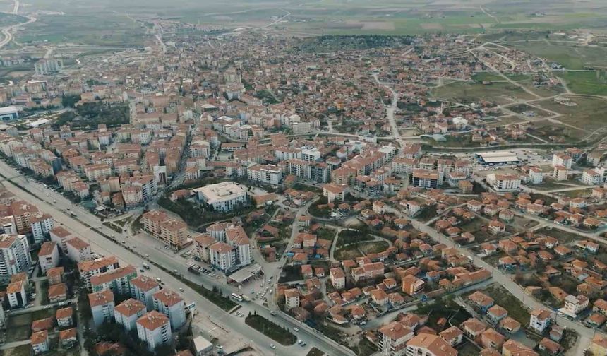 Başkan Dere'den ikinci yıl mesajı: 'Yaptığımız her hizmeti Sungurlu'muzun evlatlarına armağan ediyoruz'