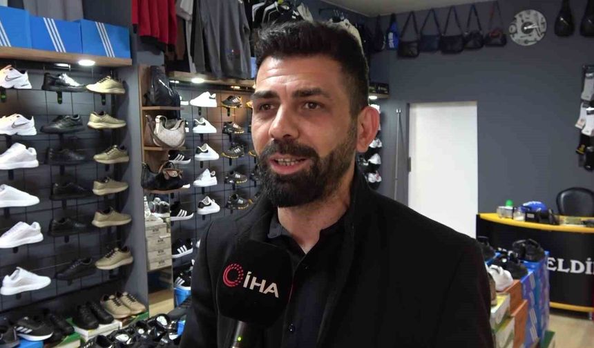 Pazarcı esnaf bedava bin çift ayakkabı dağıttı, halktan dua istedi