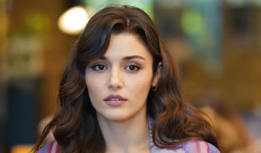 HANDE ERÇEL TÜRKİYE’YE DÖNDÜ: ADLİYE’DE İFADE VERDİ!