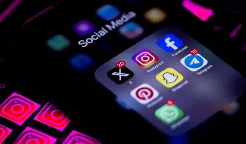 SOSYAL MEDYADA KİMLİK DÖNEMİ!