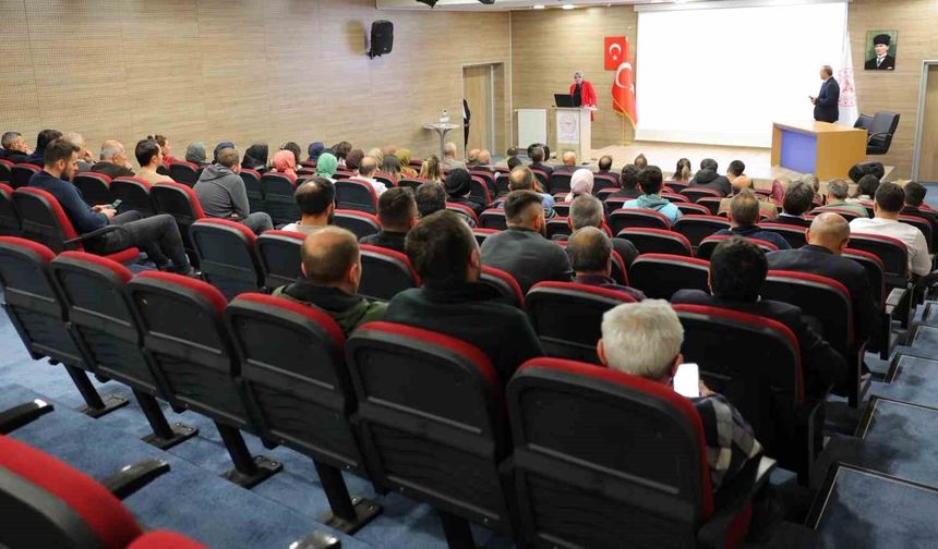 Bayburt'ta sağlık personeline iç kontrol eğitimi