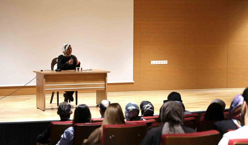 Düzce Üniversitesi'nde Dünya Otizm Farkındalığı