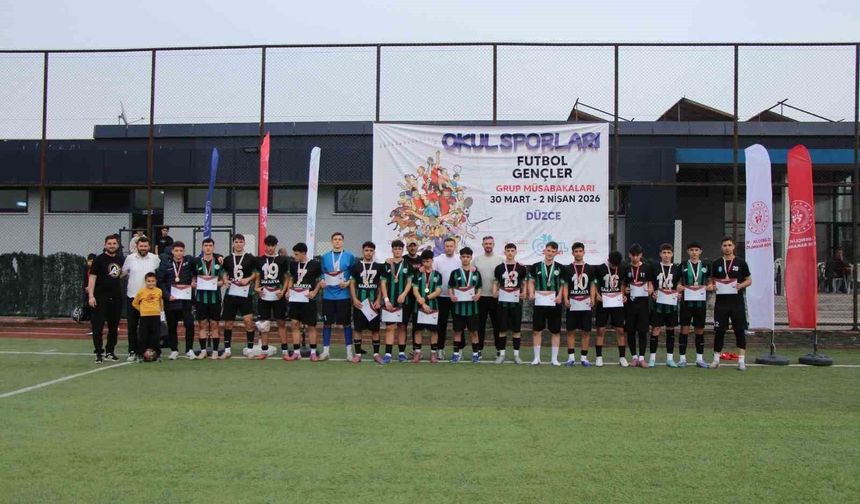 Düzce'de futbol şöleni sona erdi