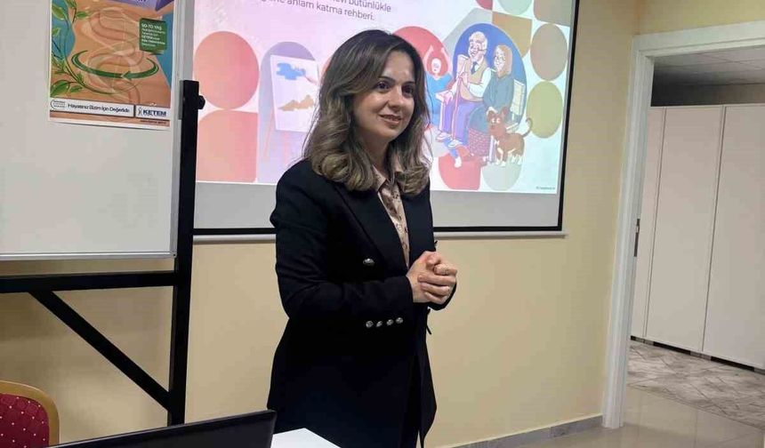 Hitit Üniversitesi'nden kadınlara 'sağlıklı yaşlanma' bilgilendirmesi