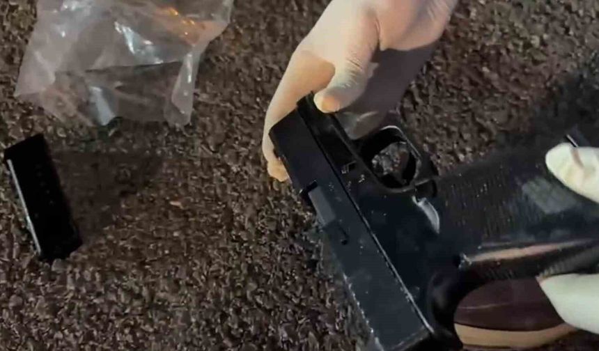 45 ruhsatsız silahla yakalandılar