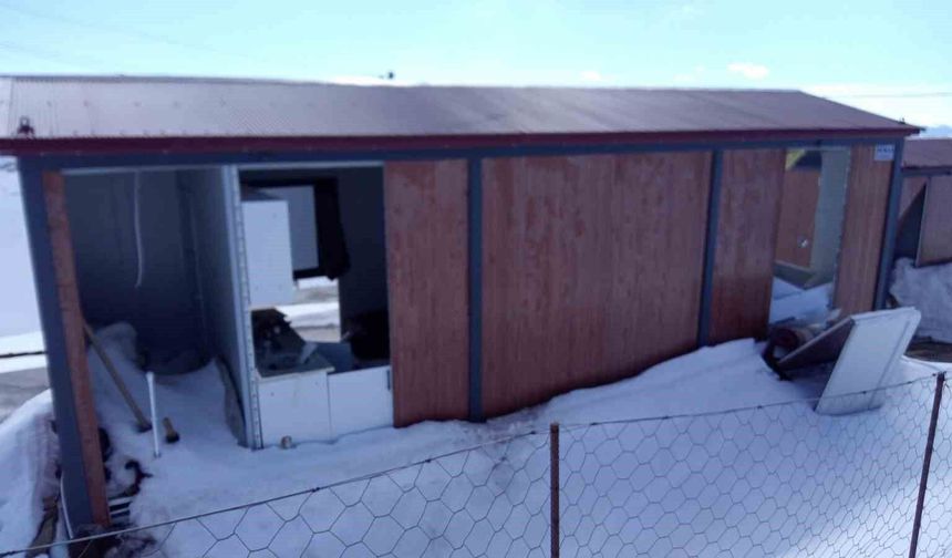 Koca oğlan engel tanımıyor