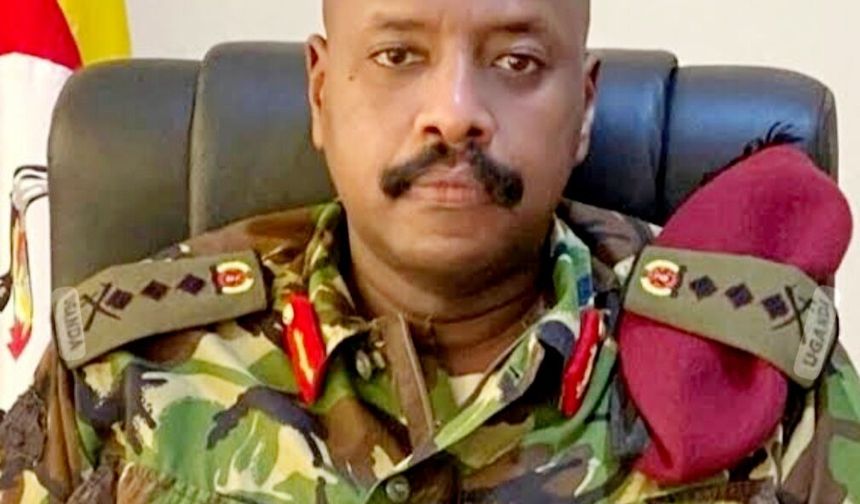 TÜRKİYE'Yİ ÇOK SEVİYORUM!