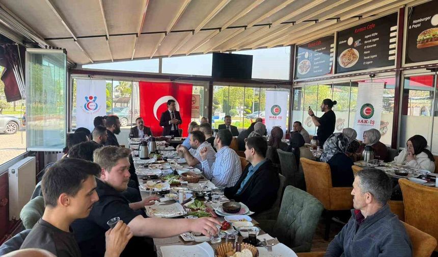 19 Mayıs Coşkusu Emek ve Dayanışma Kahvaltısında Buluştu