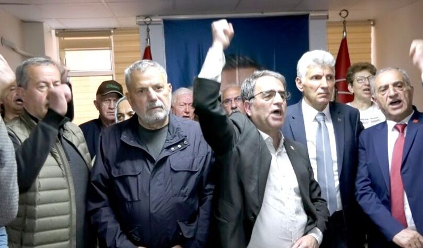 "BİZİM GENEL BAŞKANIMIZI ÖZGÜR ÖZEL'DİR"
