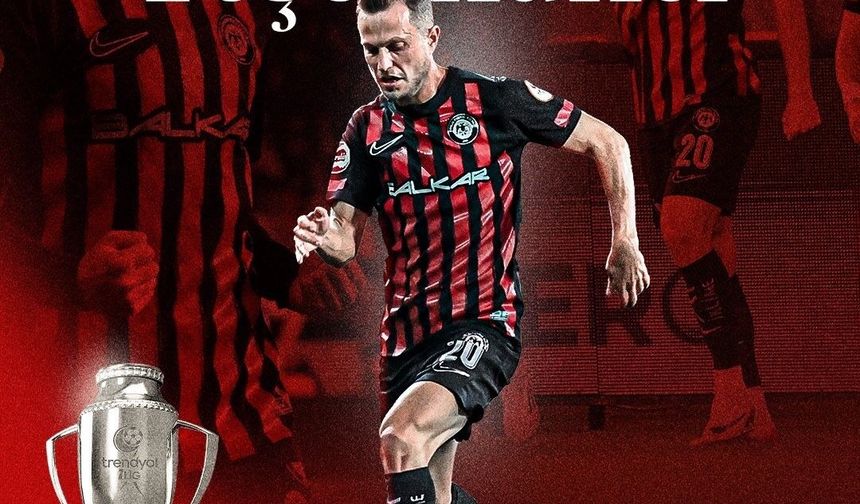 Çorum FK, Oğuz Gürbulak ile yollarını ayırdı