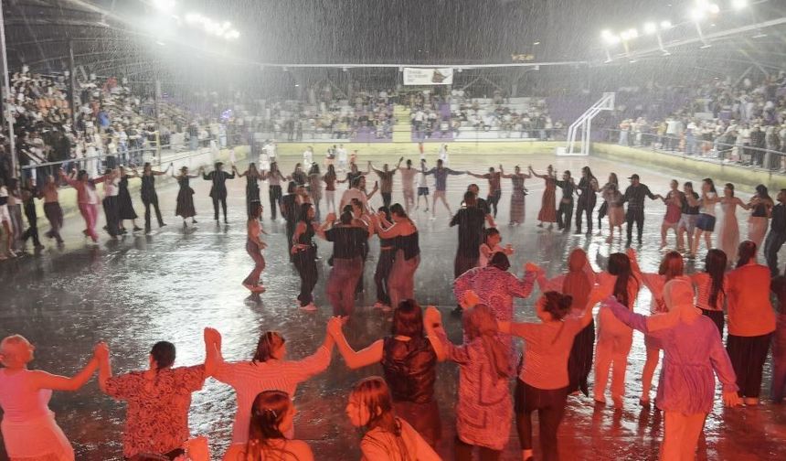 Karadeniz'de konser böyle olur!