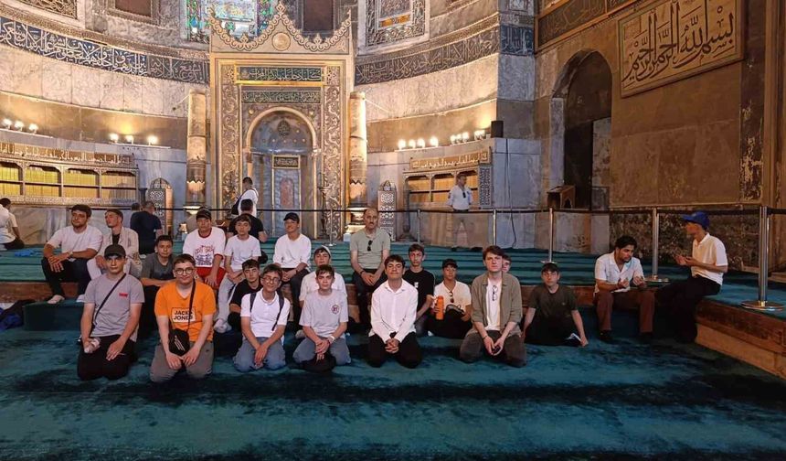 Şehitler Ortaokulu öğrencileri 4 günlük tarih ve kültür gezisini tamamladı