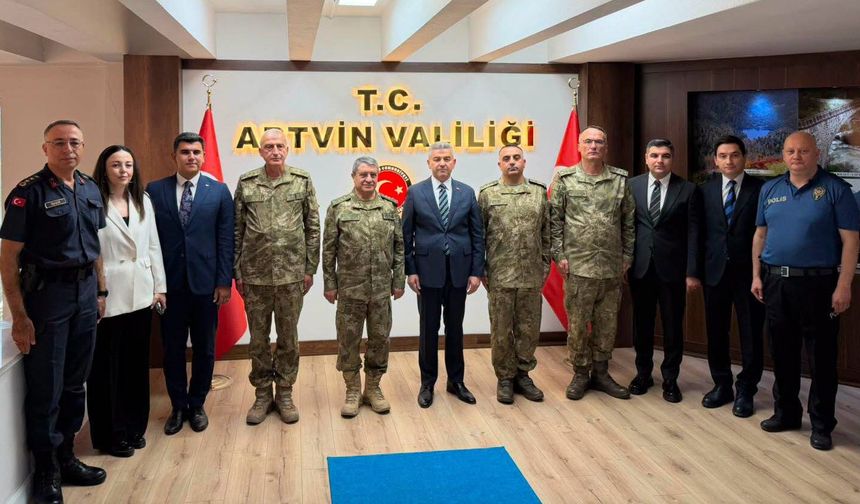 Genelkurmay Başkanı Orgeneral Bayraktaroğlu Artvin’de