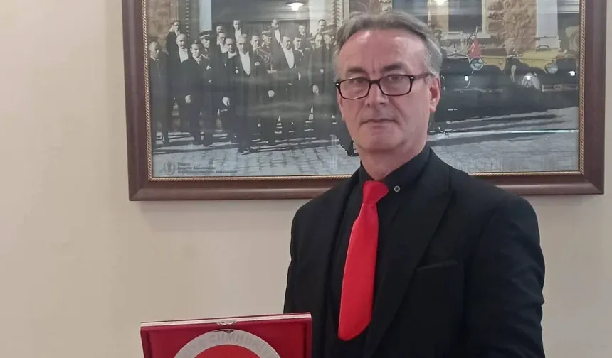 YENİ PARTİ OF İLÇE KONGRESİ ÖNCESİ AHMET KORKMAZ ADAYLIĞINI AÇIKLADI!